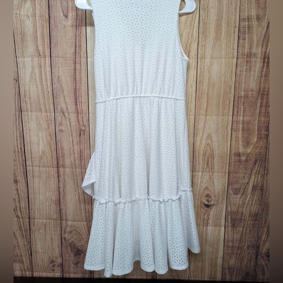 Signature BY Robbie Bee Women's White Faux-Wrap Eyelet Sleeve Dress Size PS - Picture 4 of 9